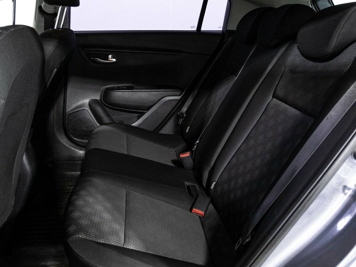 Kia Rio 2018 года с пробегом. Фото: #9