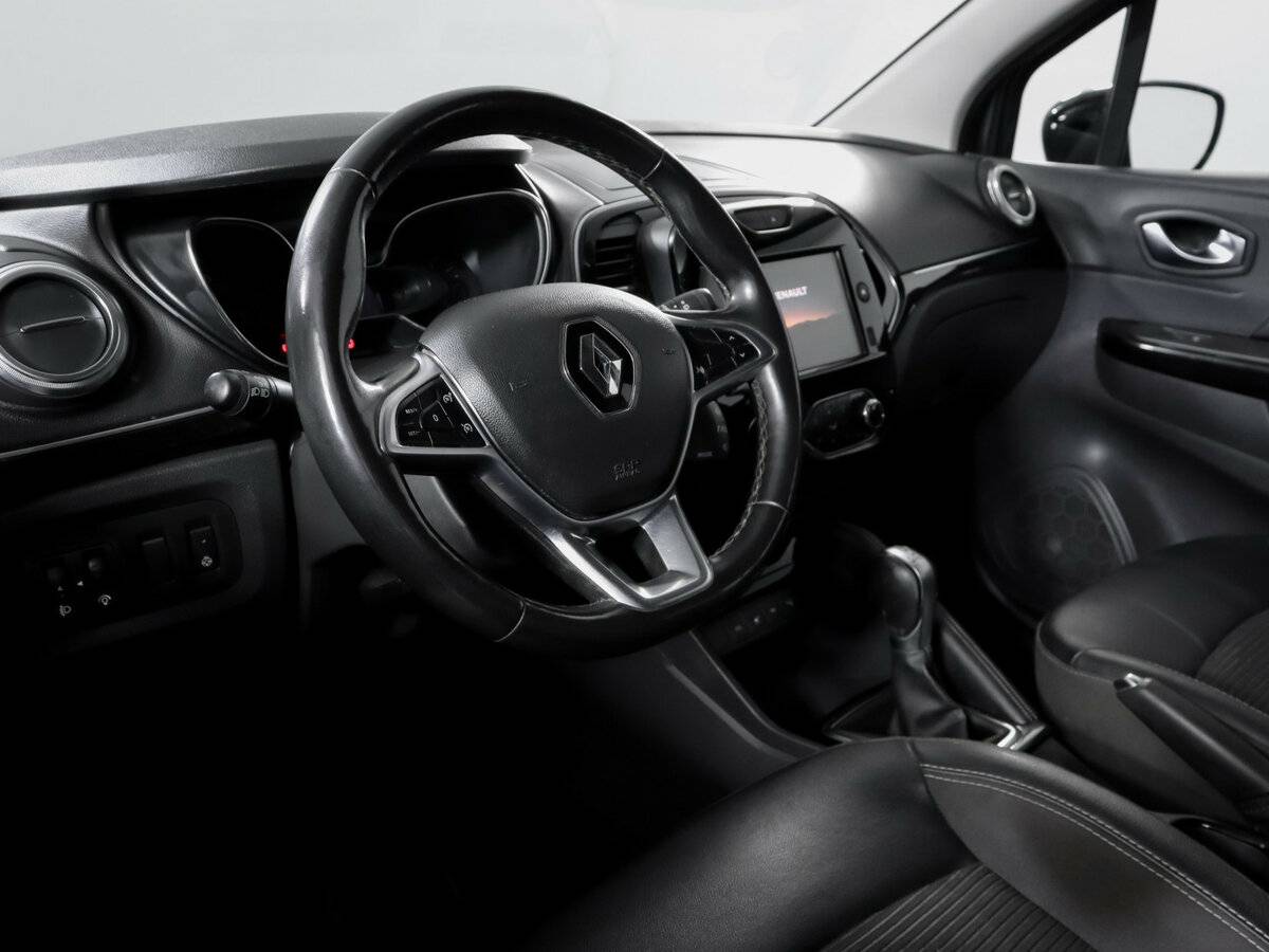 Renault Kaptur 2020 года с пробегом. Фото: #11