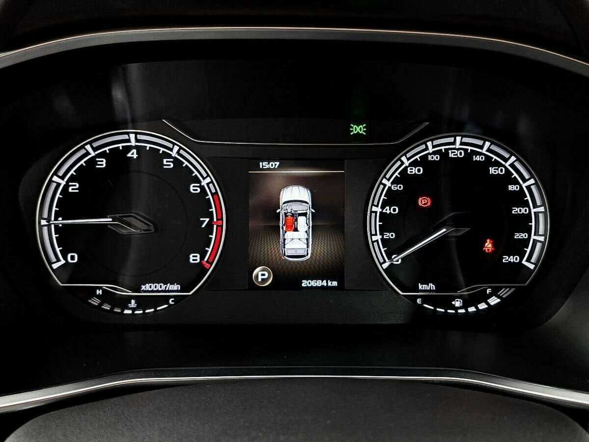 Geely Coolray 2020 года с пробегом. Фото: #12