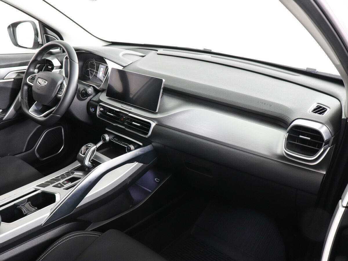 Geely Coolray 2022 года с пробегом. Фото: #9