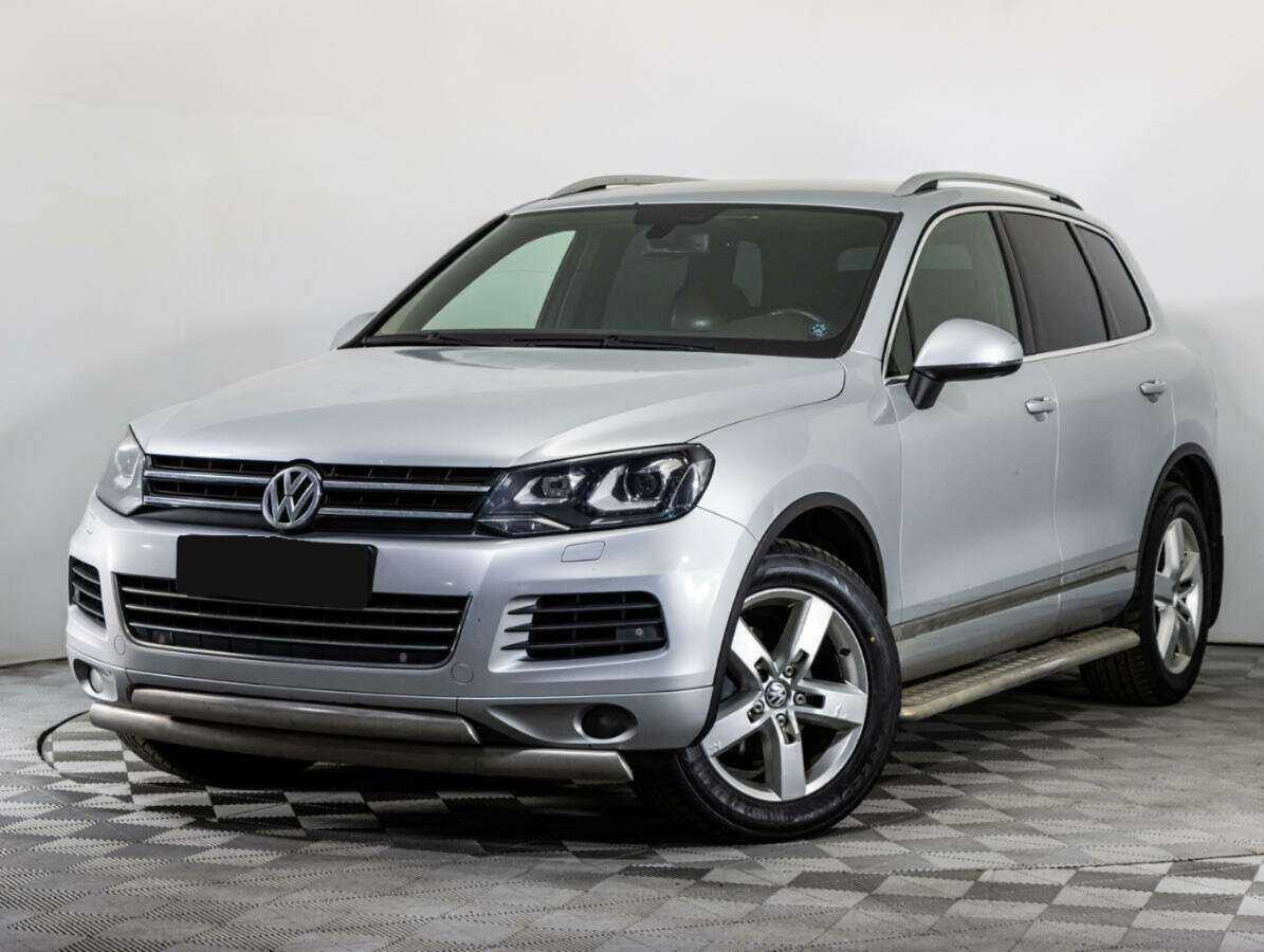 Volkswagen Touareg 2012 года с пробегом. Посмотреть фото