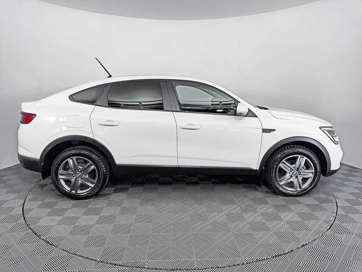 Renault Arkana 2021 года с пробегом. Фото: #3