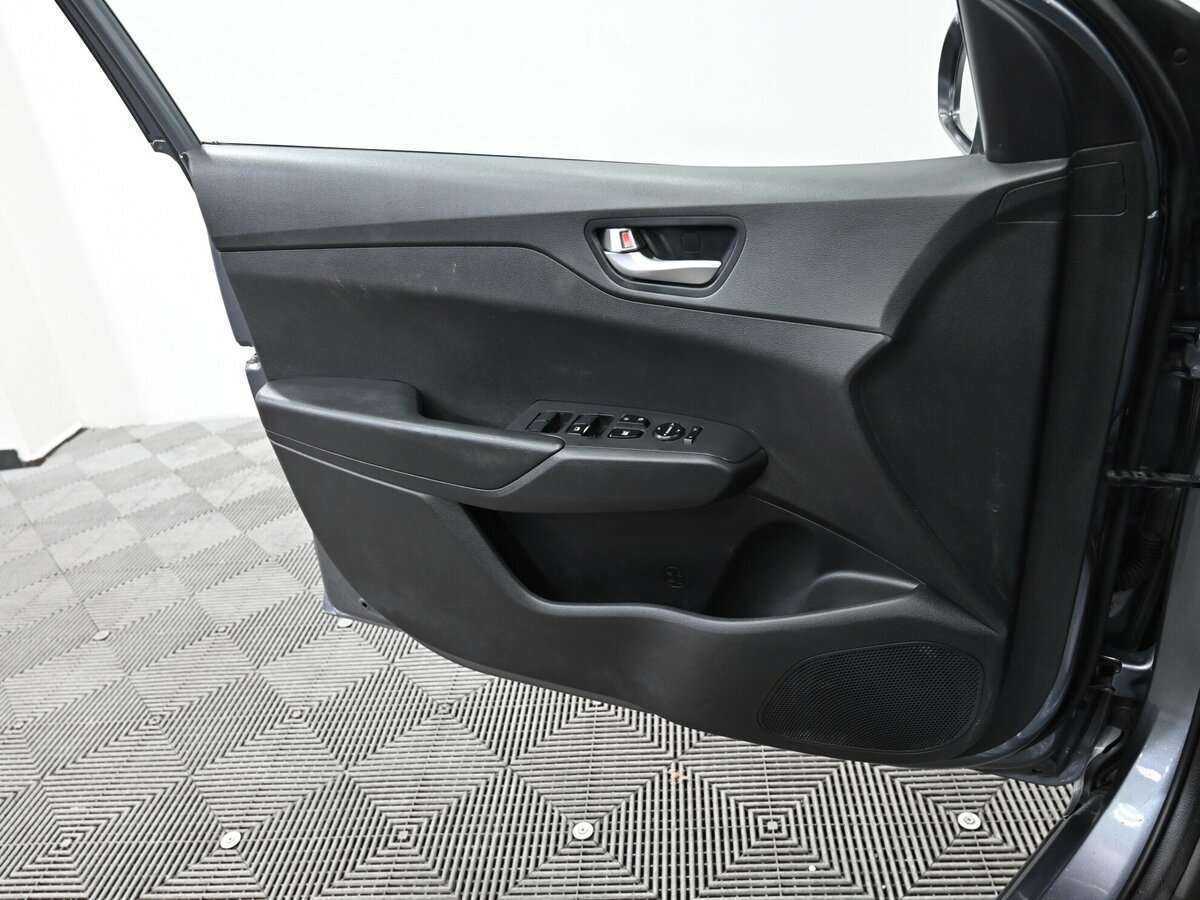 Hyundai Solaris 2020 года с пробегом. Фото: #8