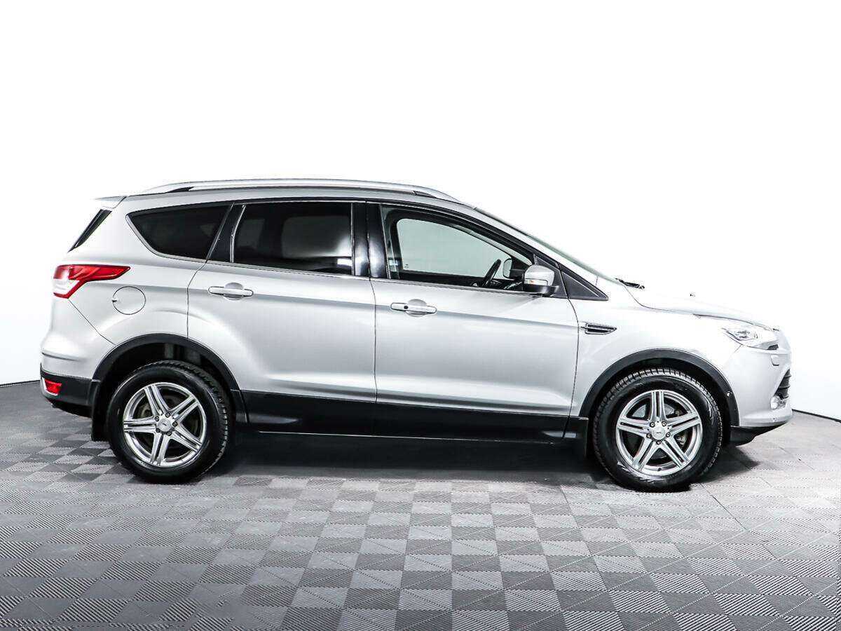 Ford Kuga 2013 года с пробегом. Фото: #3