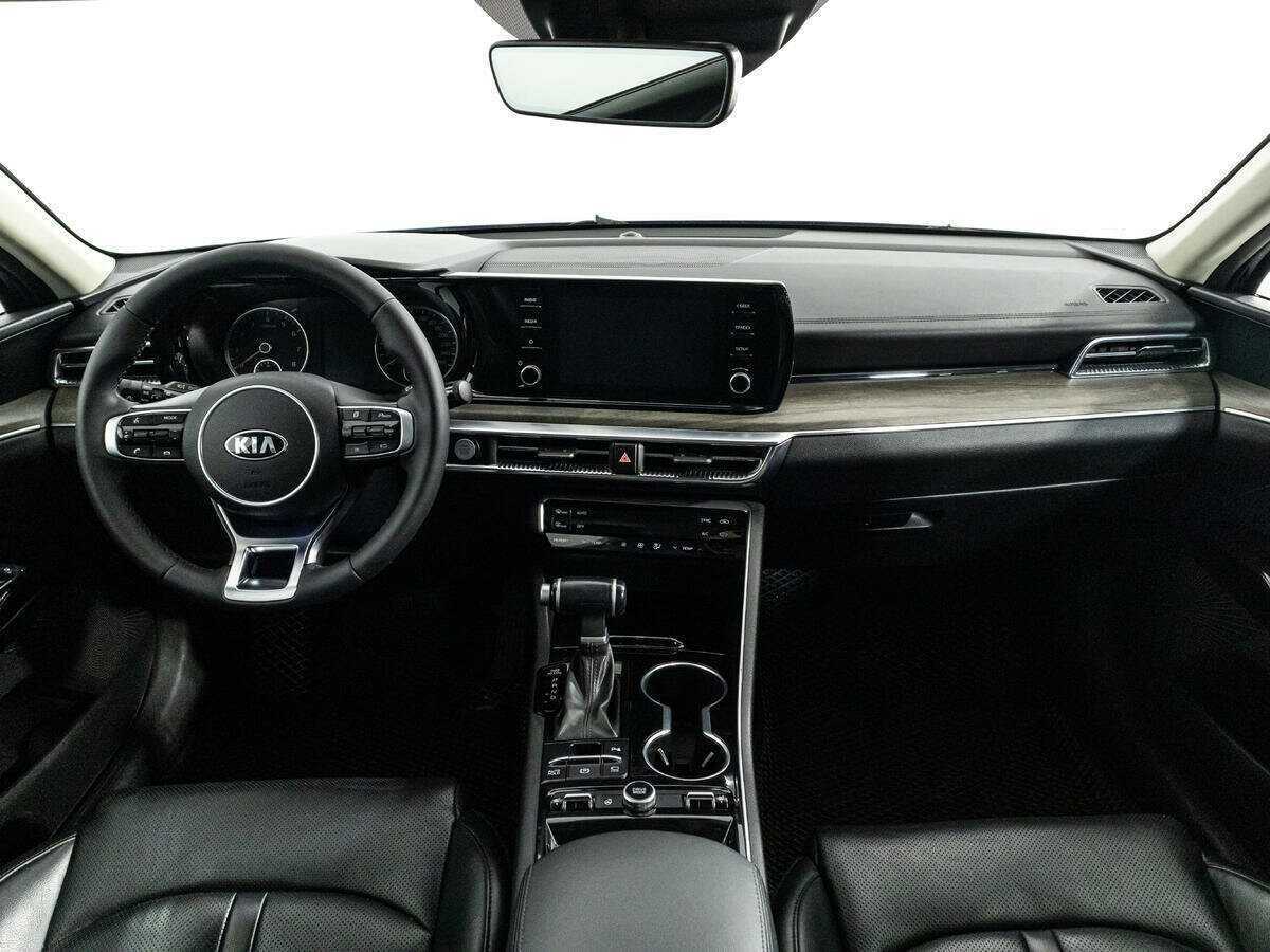 Kia K5 2020 года с пробегом. Фото: #12