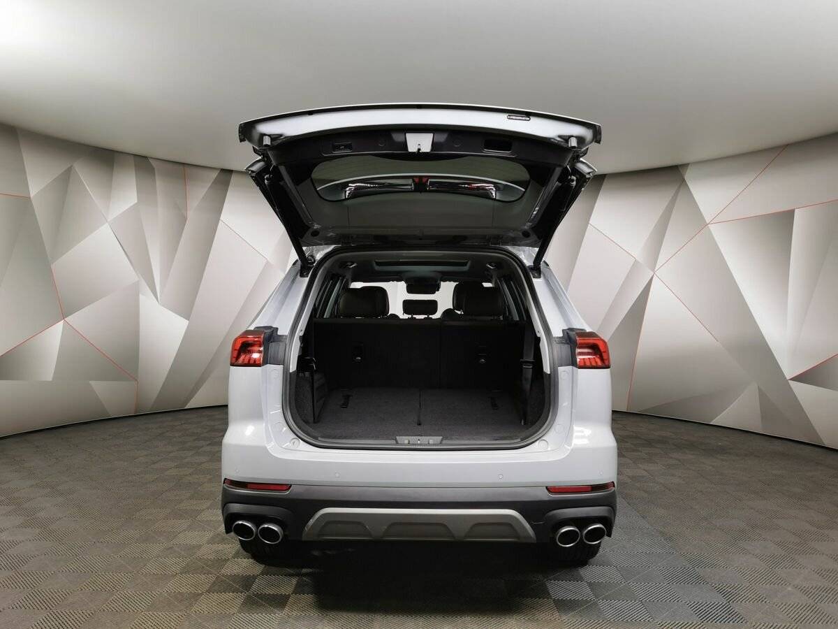 Chery Tiggo 8 Pro Max 2023 года с пробегом. Фото: #18