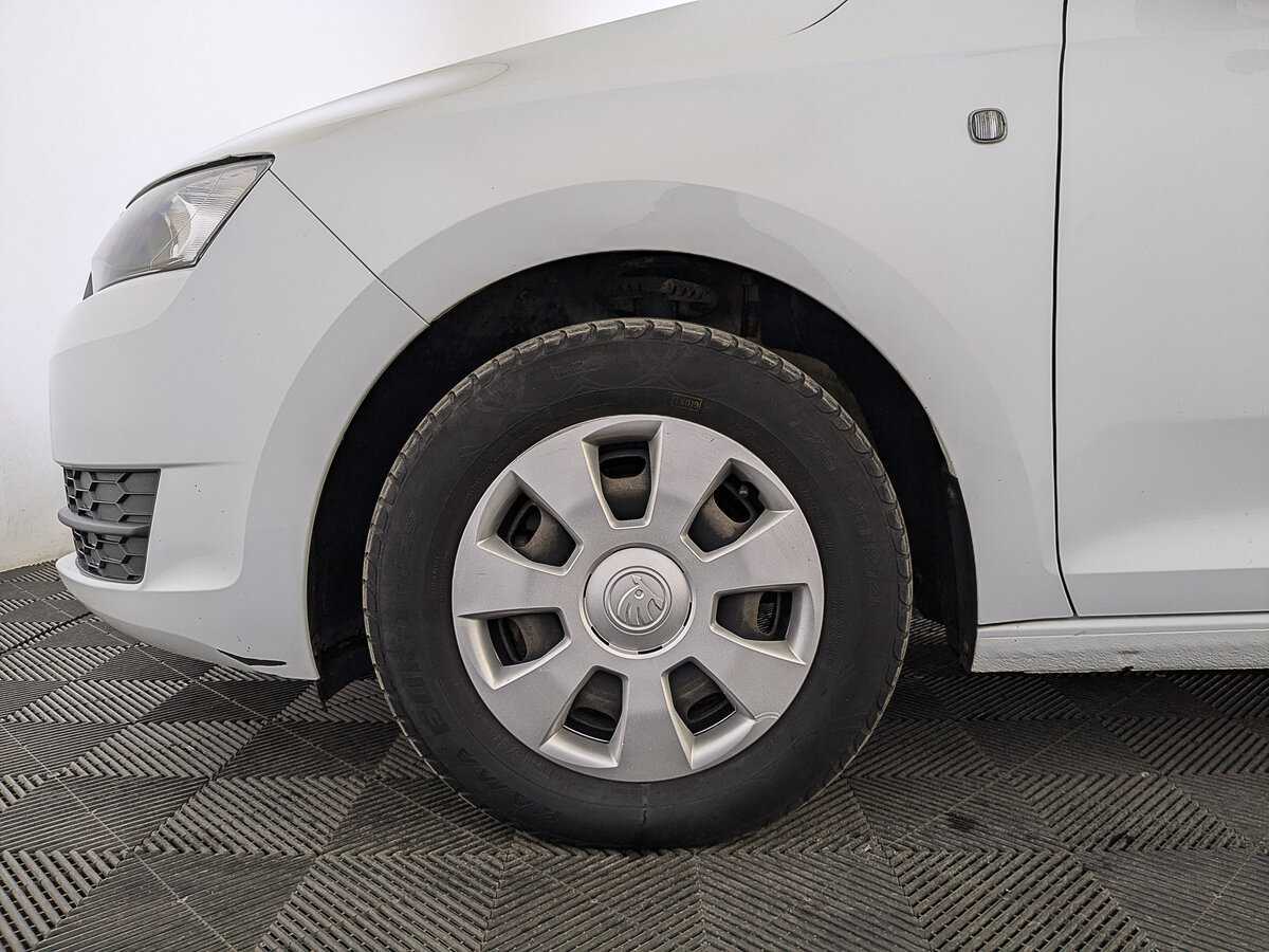 Skoda Rapid 2017 года с пробегом. Фото: #11