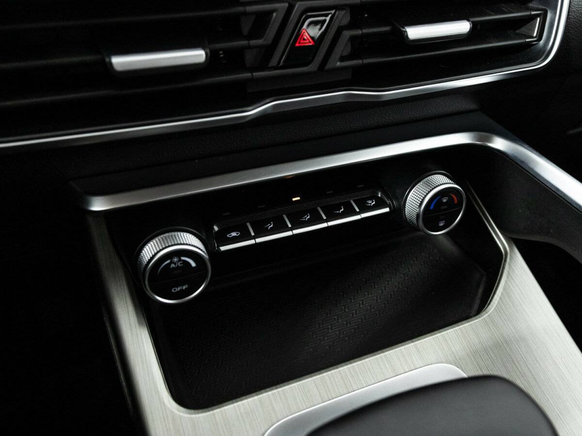 Geely Coolray 2022 года с пробегом. Фото: #17