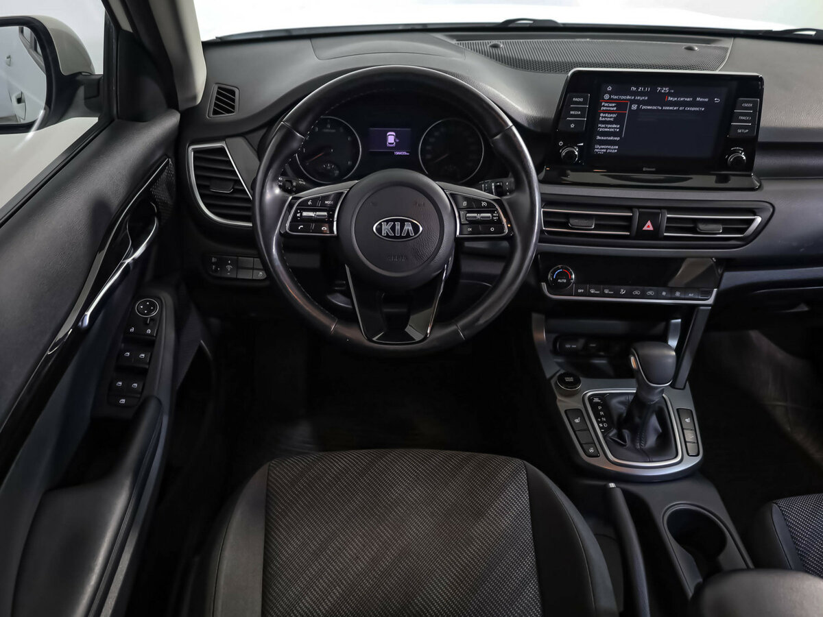 Kia Seltos 2021 года с пробегом. Фото: #8