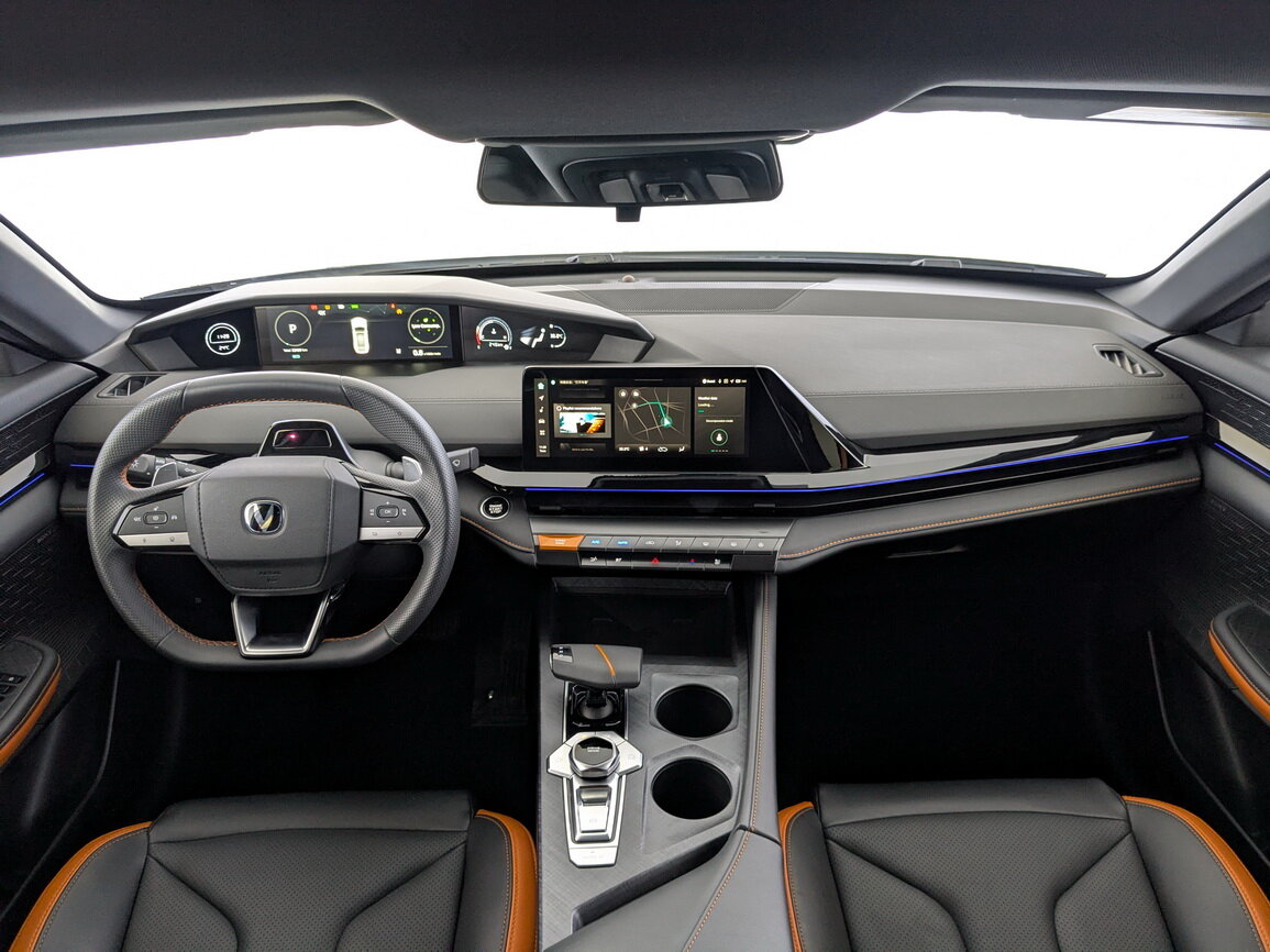 Changan UNI-V 2023 года с пробегом. Фото: #13