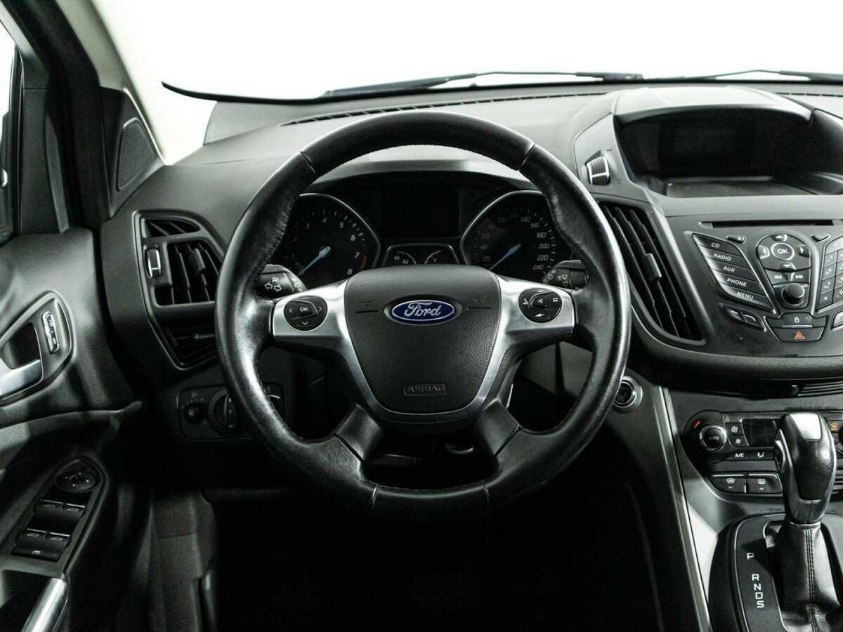 Ford Kuga 2015 года с пробегом. Фото: #18