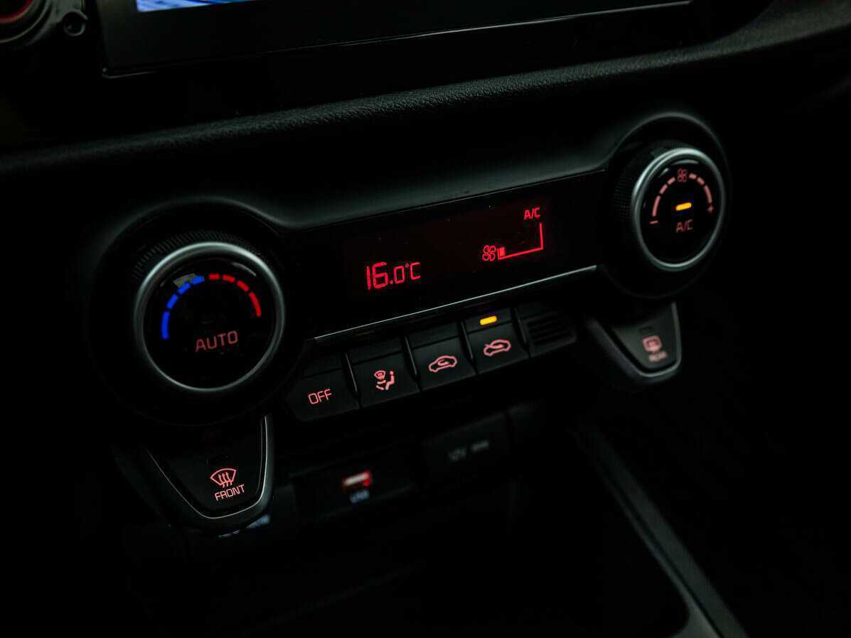 Kia Rio 2021 года с пробегом. Фото: #11