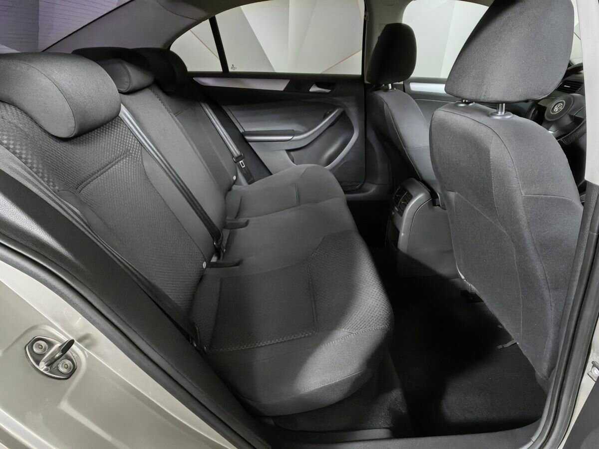 Volkswagen Jetta 2012 года с пробегом. Фото: #11