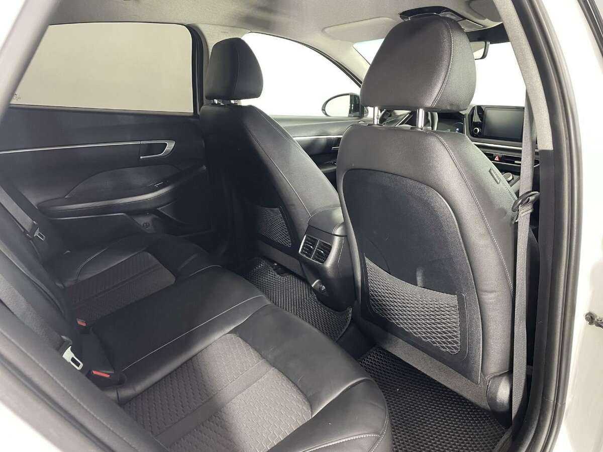 Hyundai Sonata 2019 года с пробегом. Фото: #16