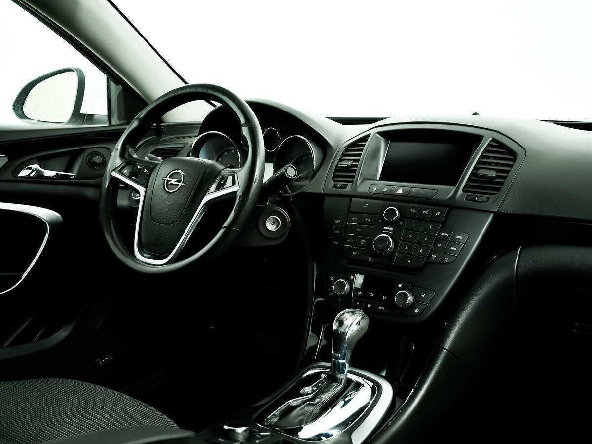 Opel Insignia 2012 года с пробегом. Фото: #8