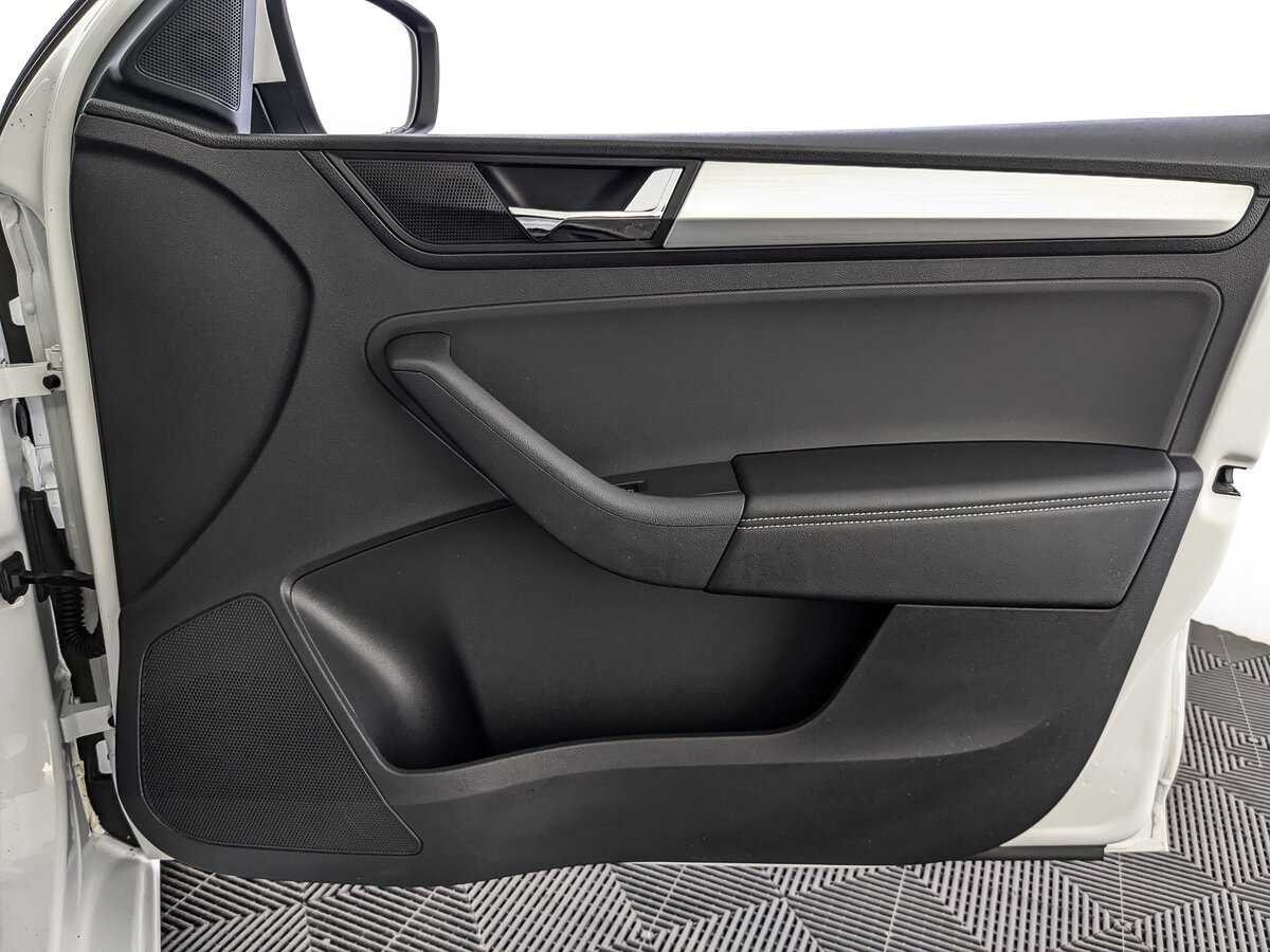 Skoda Rapid 2019 года с пробегом. Фото: #20