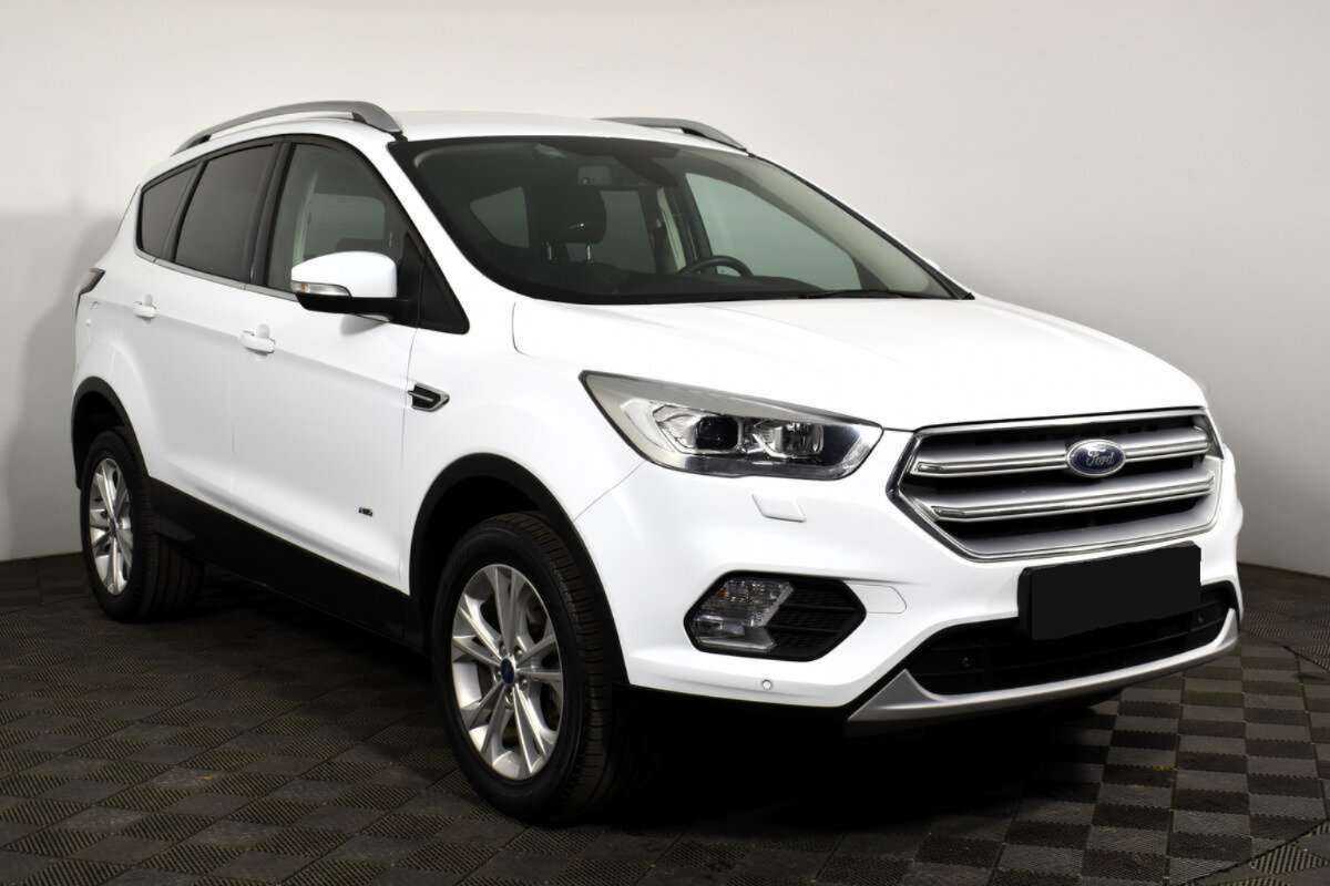 Ford Kuga 2017 года с пробегом. Фото: #2