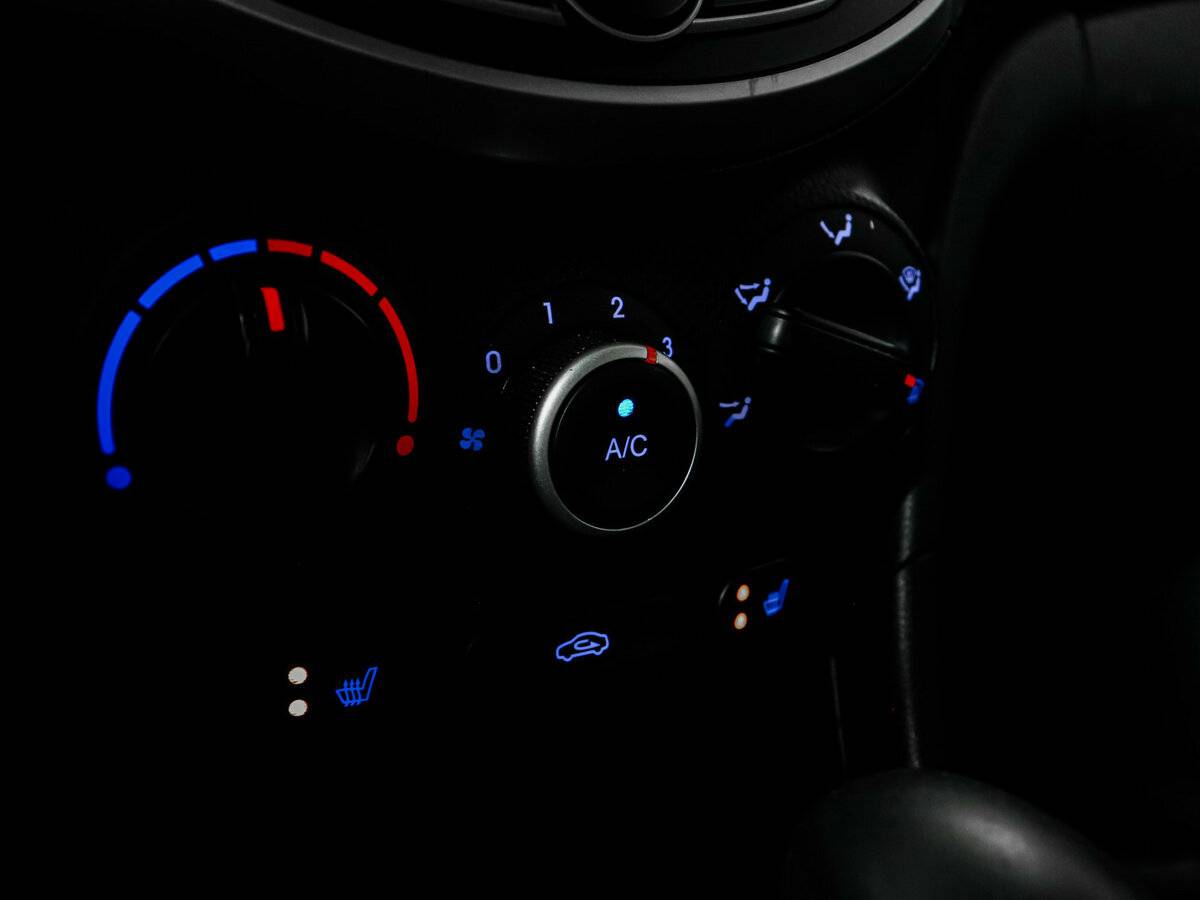 Hyundai Solaris 2013 года с пробегом. Фото: #13