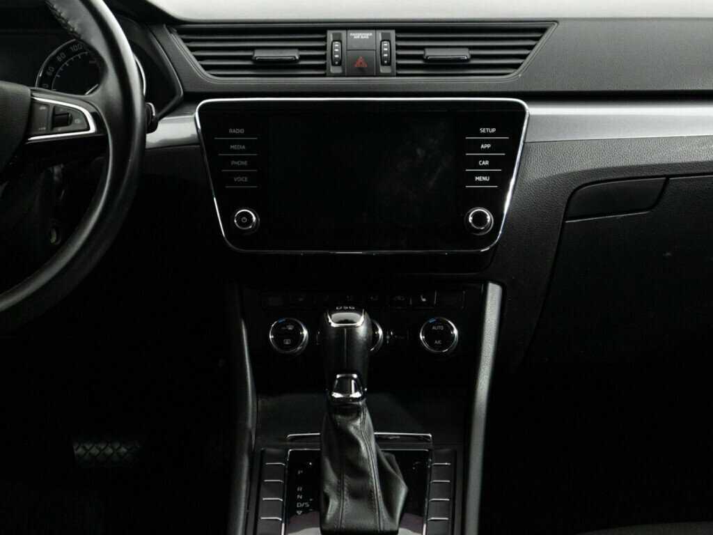 Skoda Superb 2018 года с пробегом. Фото: #11