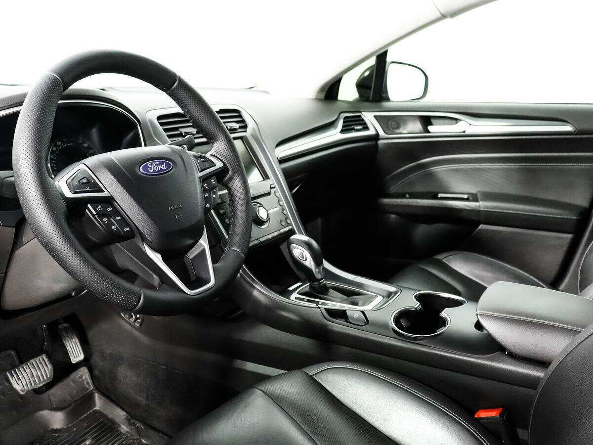 Ford Mondeo 2017 года с пробегом. Фото: #8