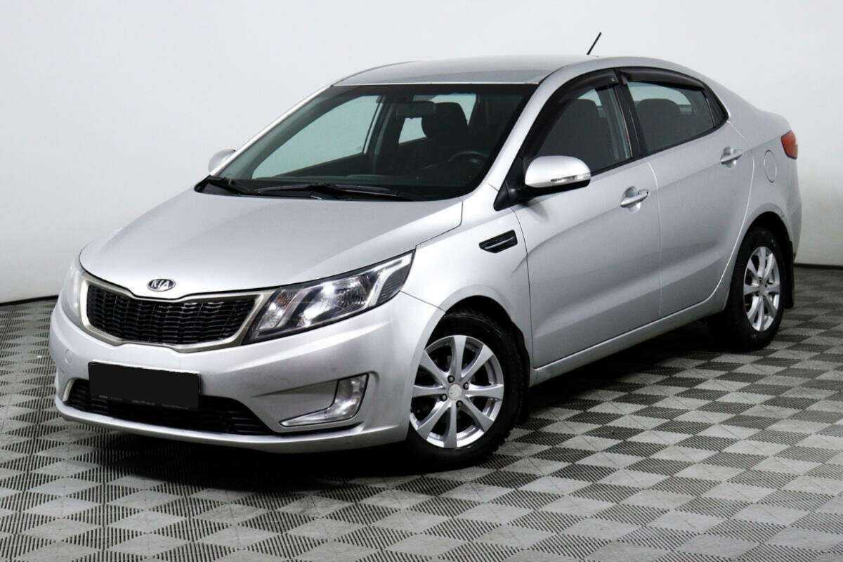 Kia Rio 2012 года с пробегом. Посмотреть фото