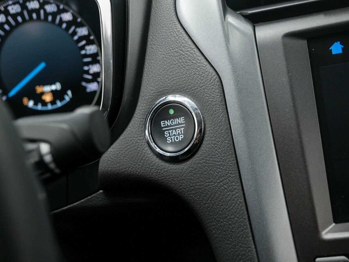 Ford Mondeo 2017 года с пробегом. Фото: #19