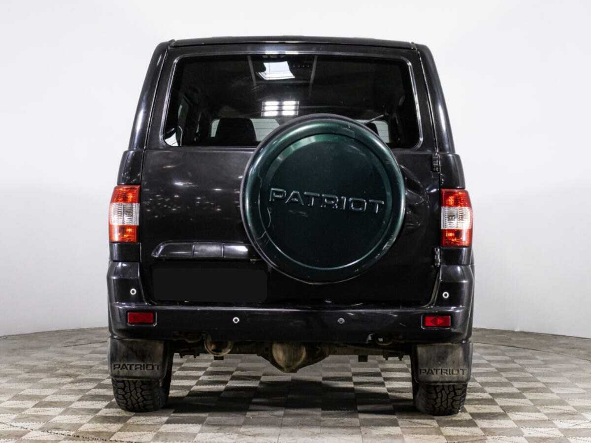 УАЗ Patriot 2015 года с пробегом. Фото: #4