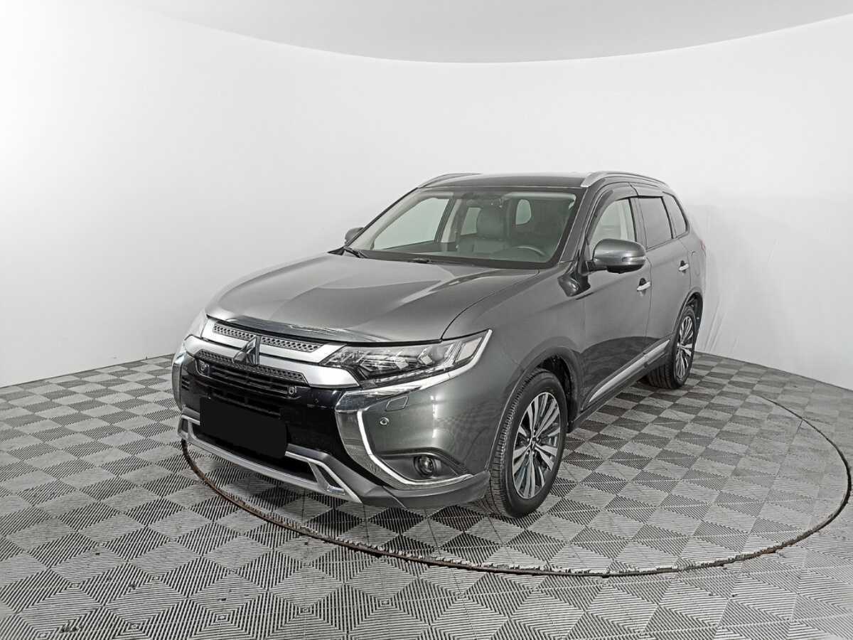 Mitsubishi Outlander 2021 года с пробегом. Фото: #0