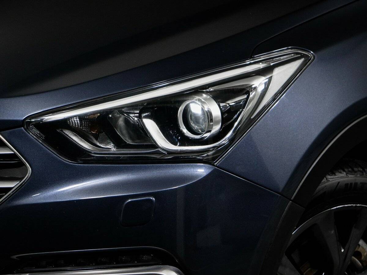 Hyundai Santa Fe 2017 года с пробегом. Фото: #15