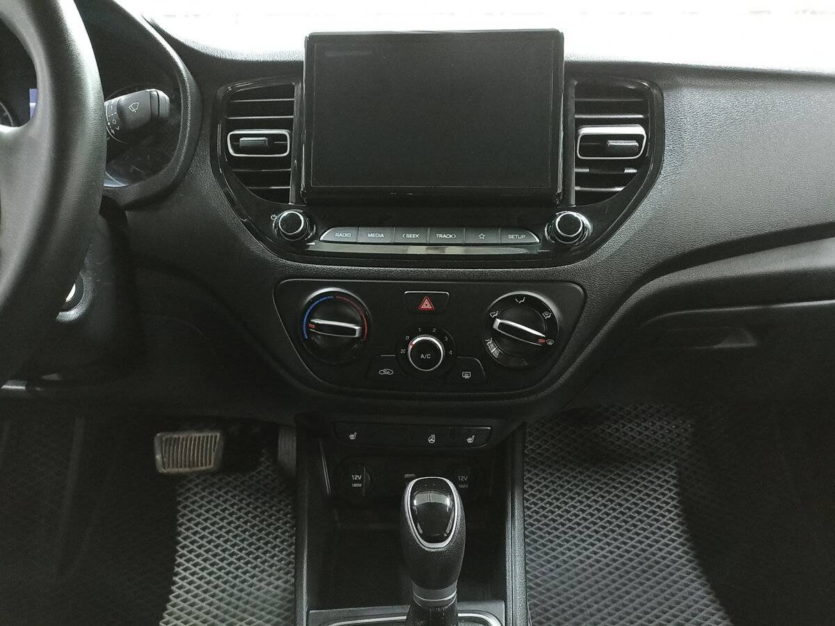 Hyundai Solaris 2021 года с пробегом. Фото: #14