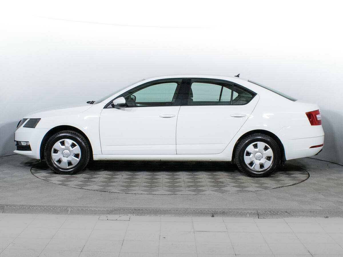 Skoda Octavia 2019 года с пробегом. Фото: #7