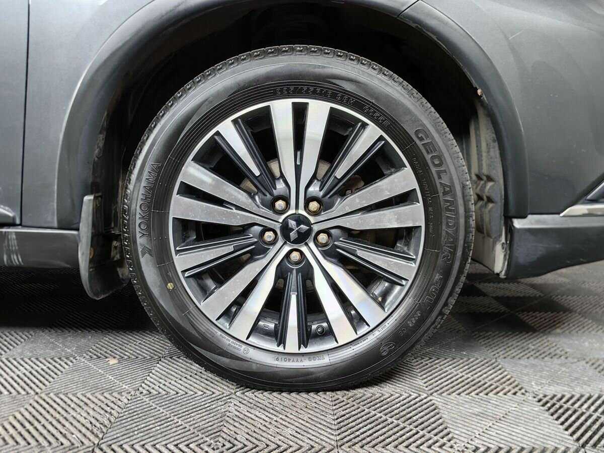 Mitsubishi Outlander 2019 года с пробегом. Фото: #15