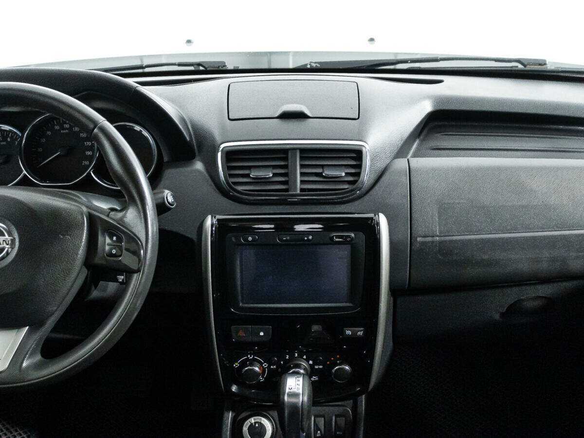 Nissan Terrano 2018 года с пробегом. Фото: #13