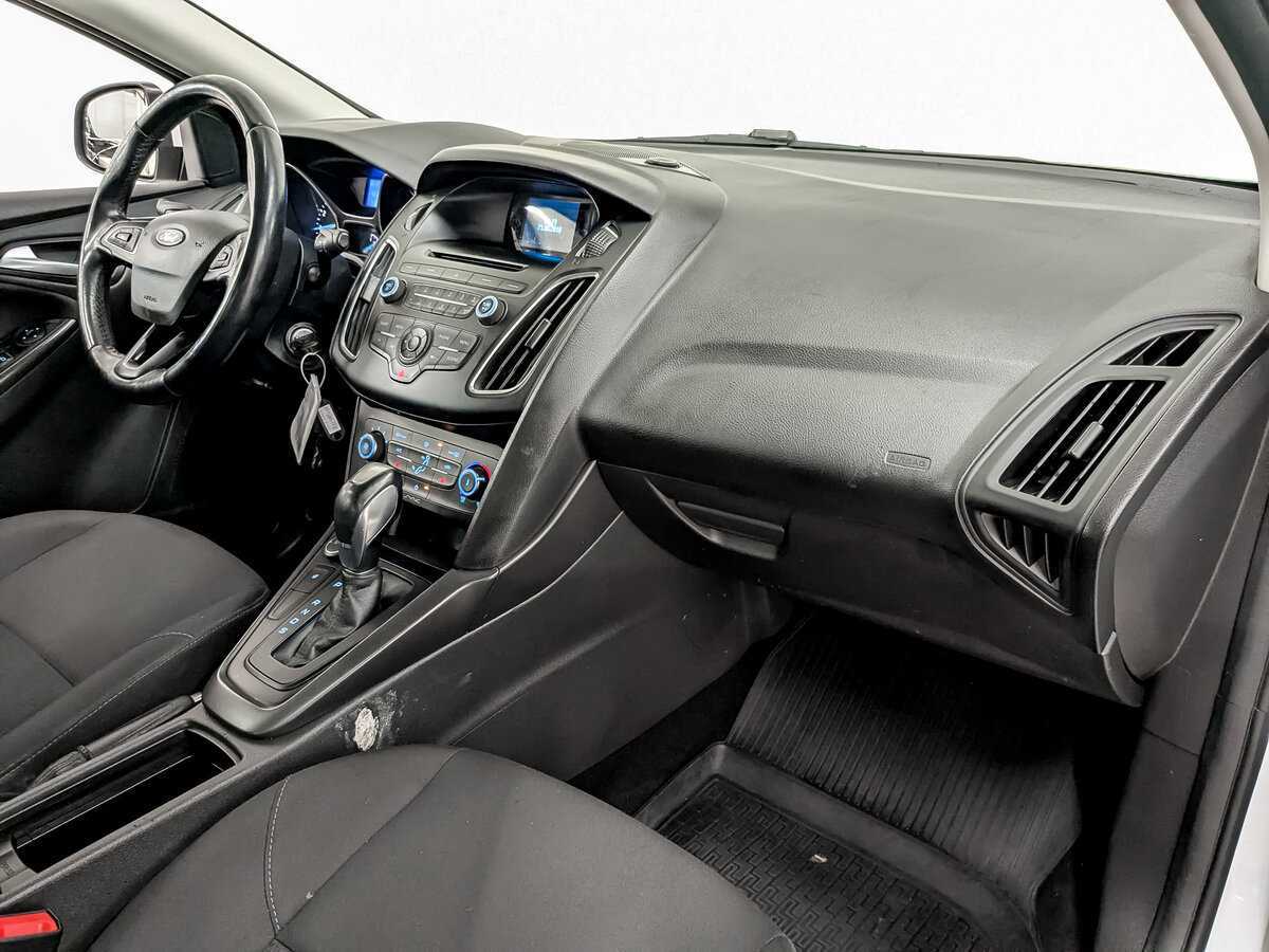 Ford Focus 2018 года с пробегом. Фото: #10