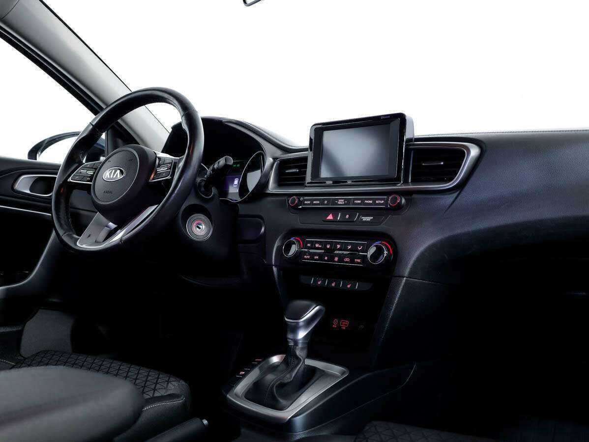 Kia Ceed 2019 года с пробегом. Фото: #9
