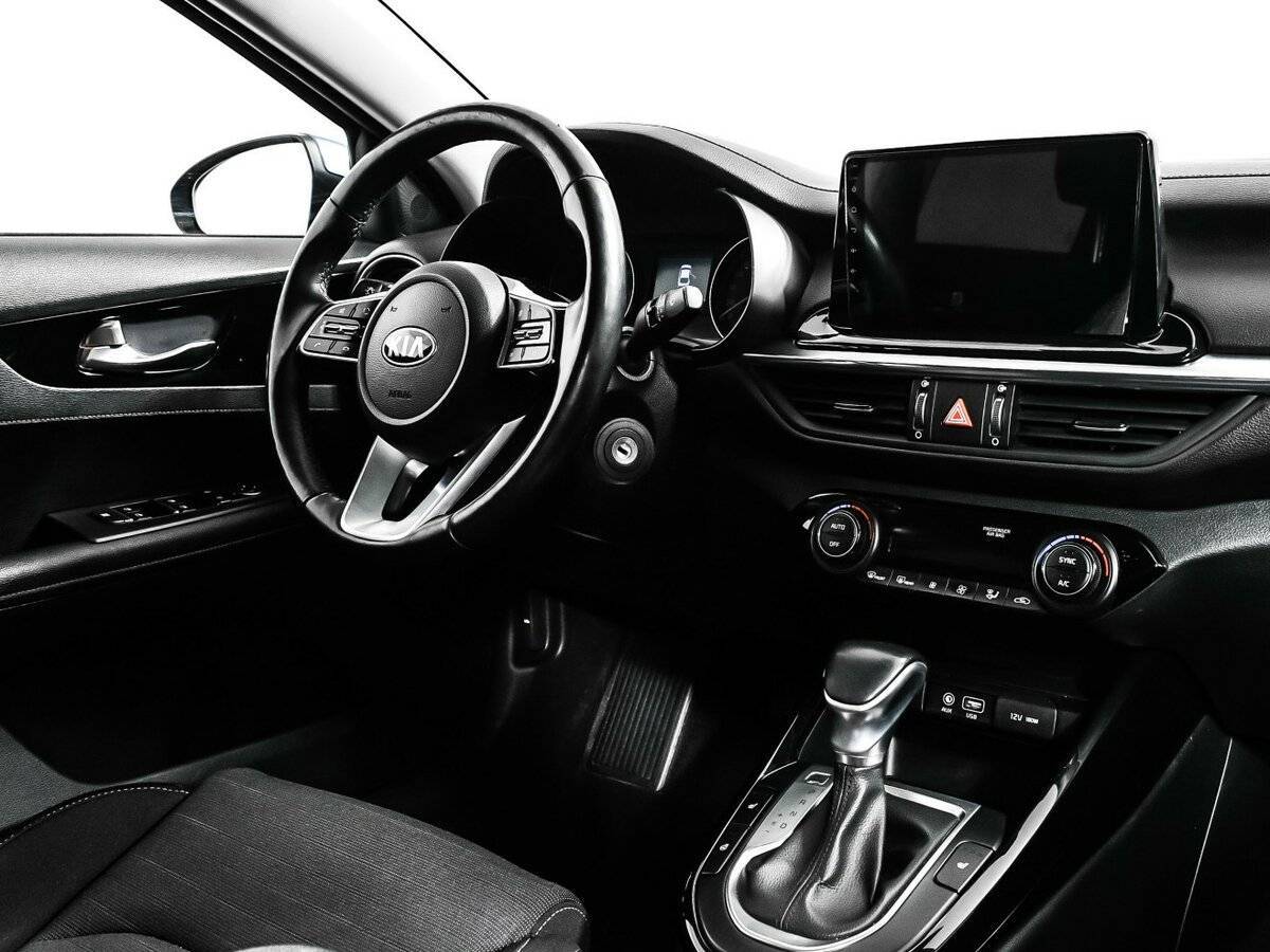 Kia Cerato 2018 года с пробегом. Фото: #8