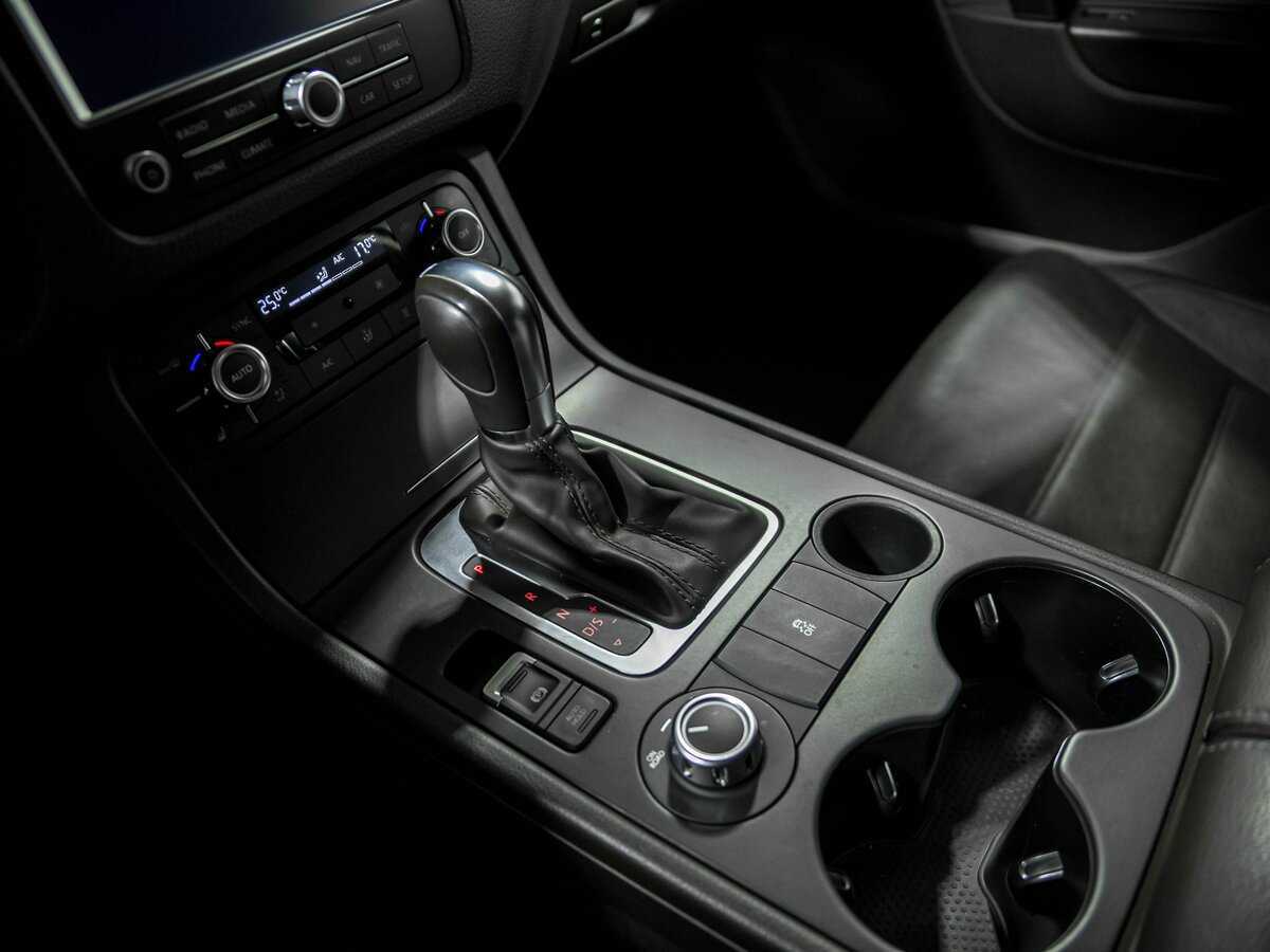 Volkswagen Touareg 2013 года с пробегом. Фото: #11