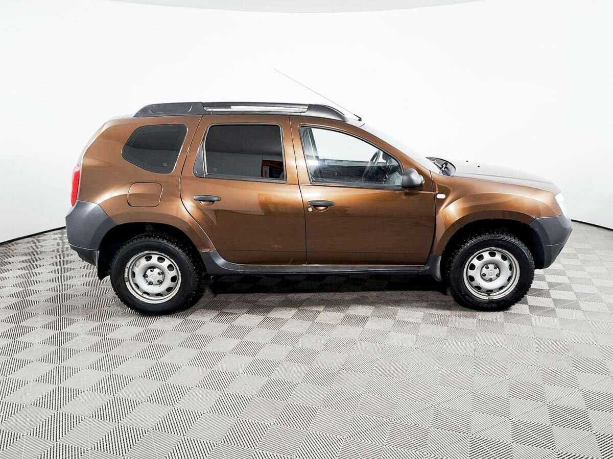 Renault Duster 2014 года с пробегом. Фото: #3