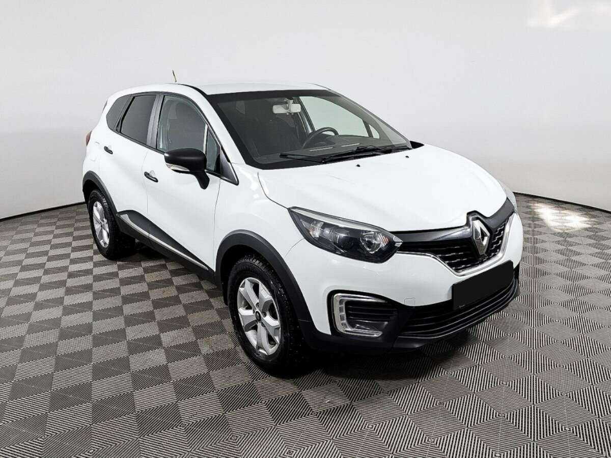 Renault Kaptur 2018 года с пробегом. Фото: #2