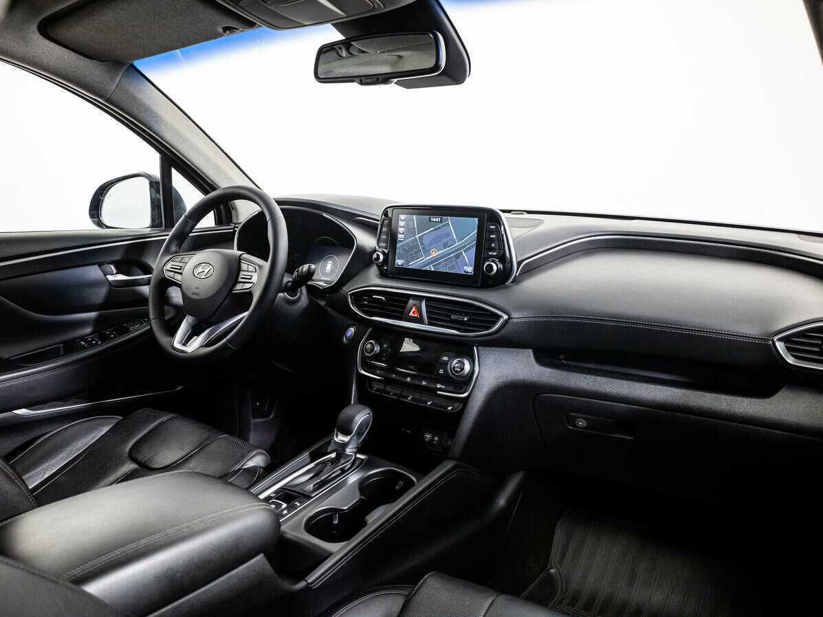Hyundai Santa Fe 2019 года с пробегом. Фото: #6
