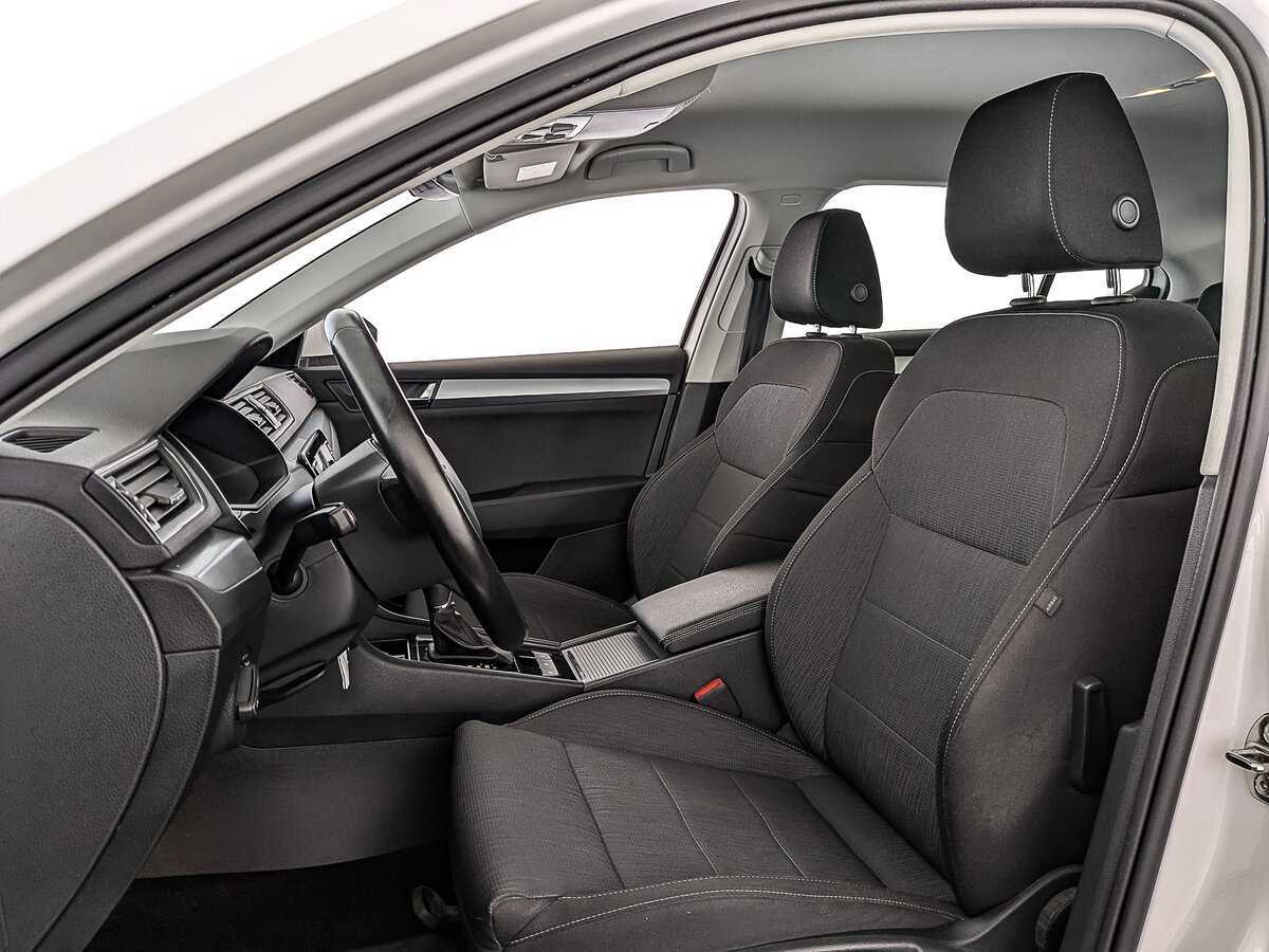 Skoda Superb 2017 года с пробегом. Фото: #19