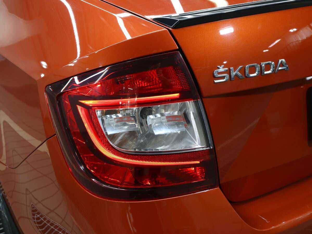 Skoda Rapid 2018 года с пробегом. Фото: #5