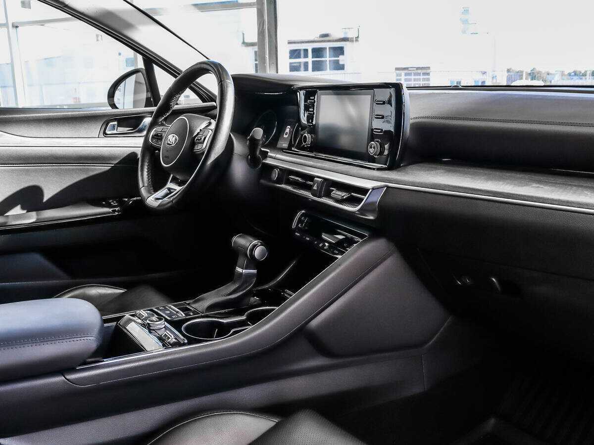 Kia K5 2021 года с пробегом. Фото: #12