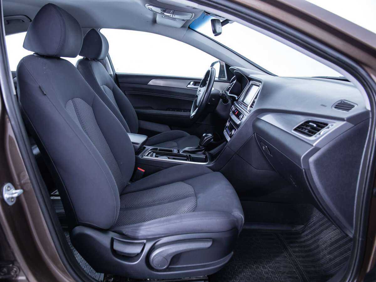 Hyundai Sonata 2018 года с пробегом. Фото: #11