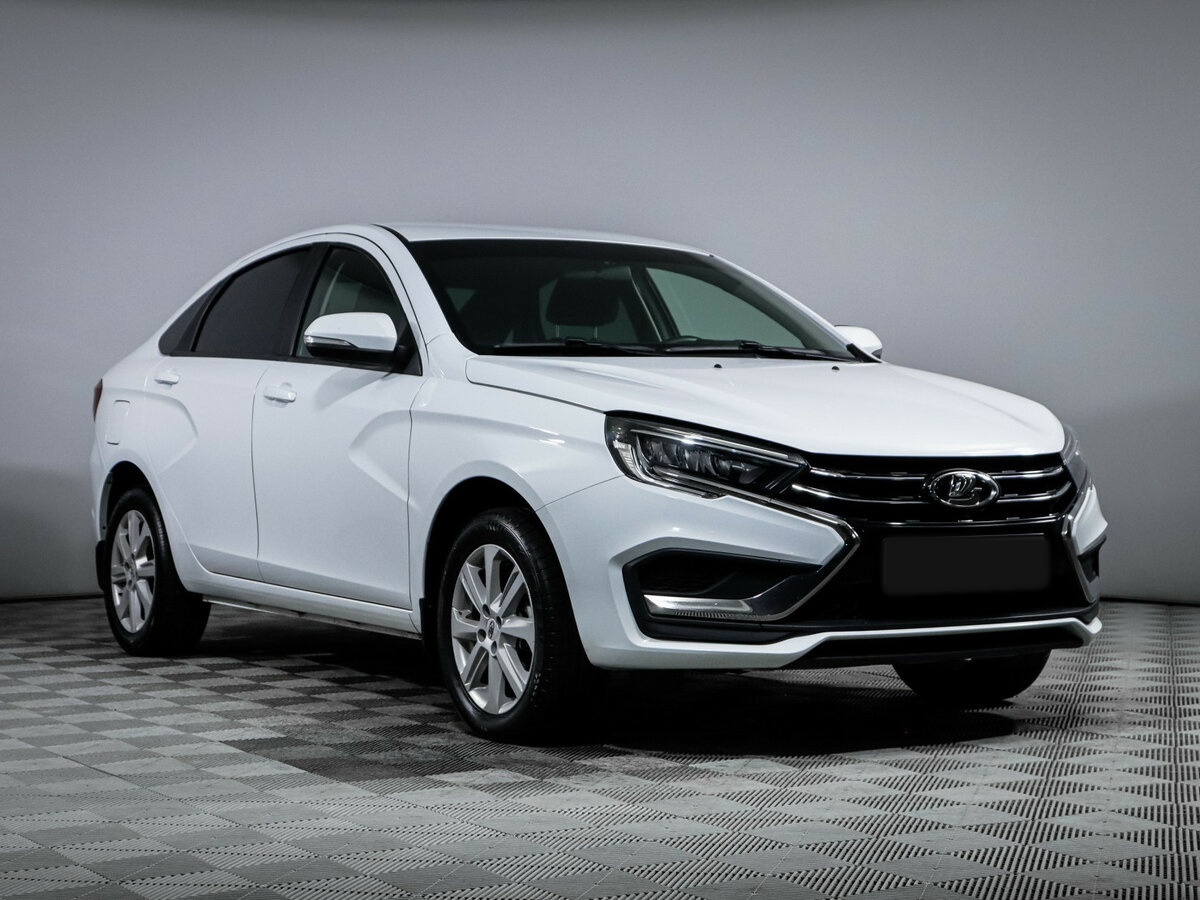 Lada (ВАЗ) Vesta 2023 года с пробегом. Фото: #2