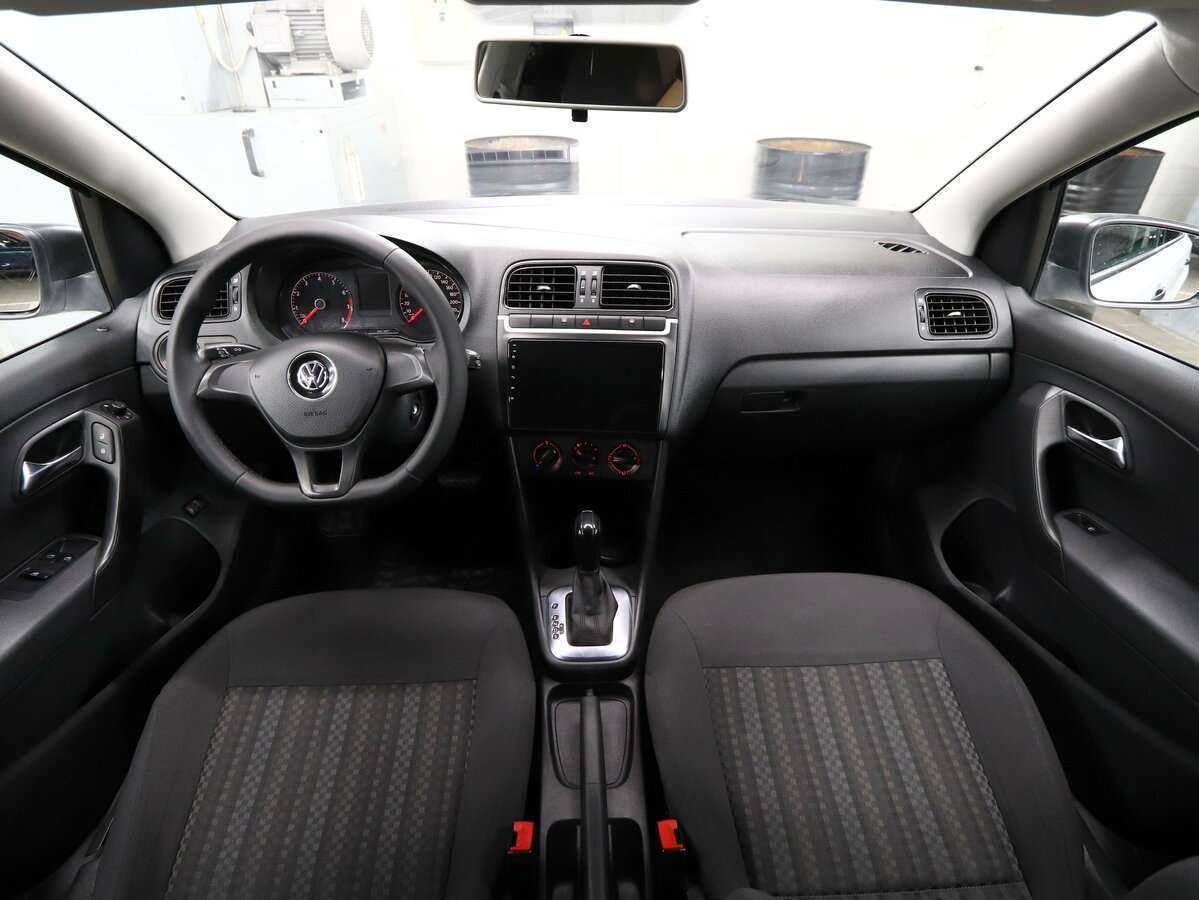 Volkswagen Polo 2017 года с пробегом. Фото: #9