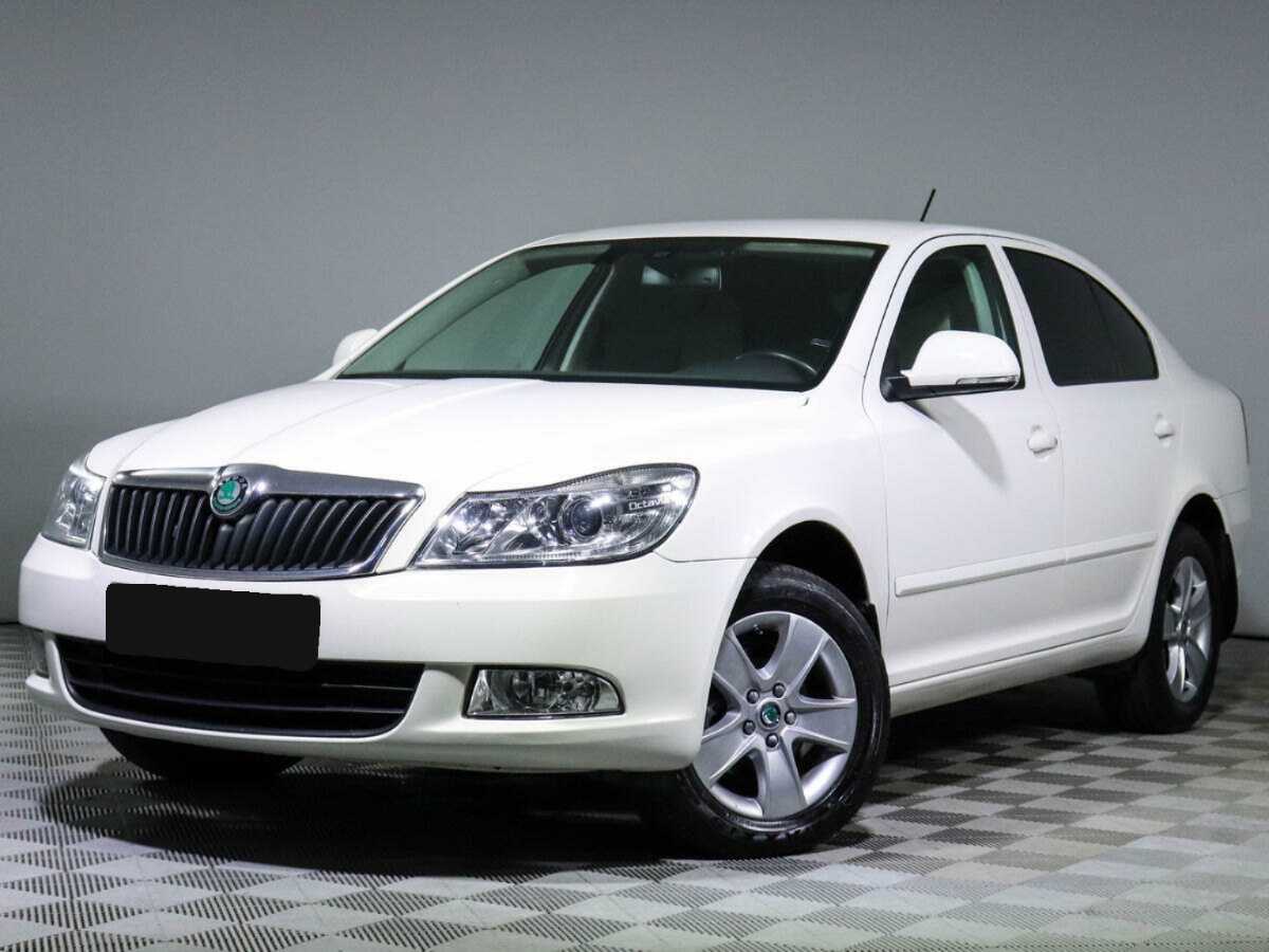 Skoda Octavia 2012 года с пробегом. Посмотреть фото