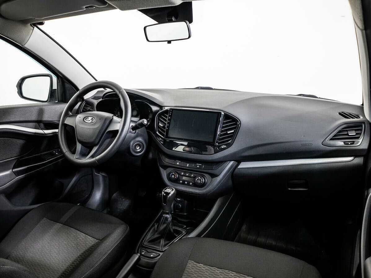 Lada (ВАЗ) Vesta 2017 года с пробегом. Фото: #8