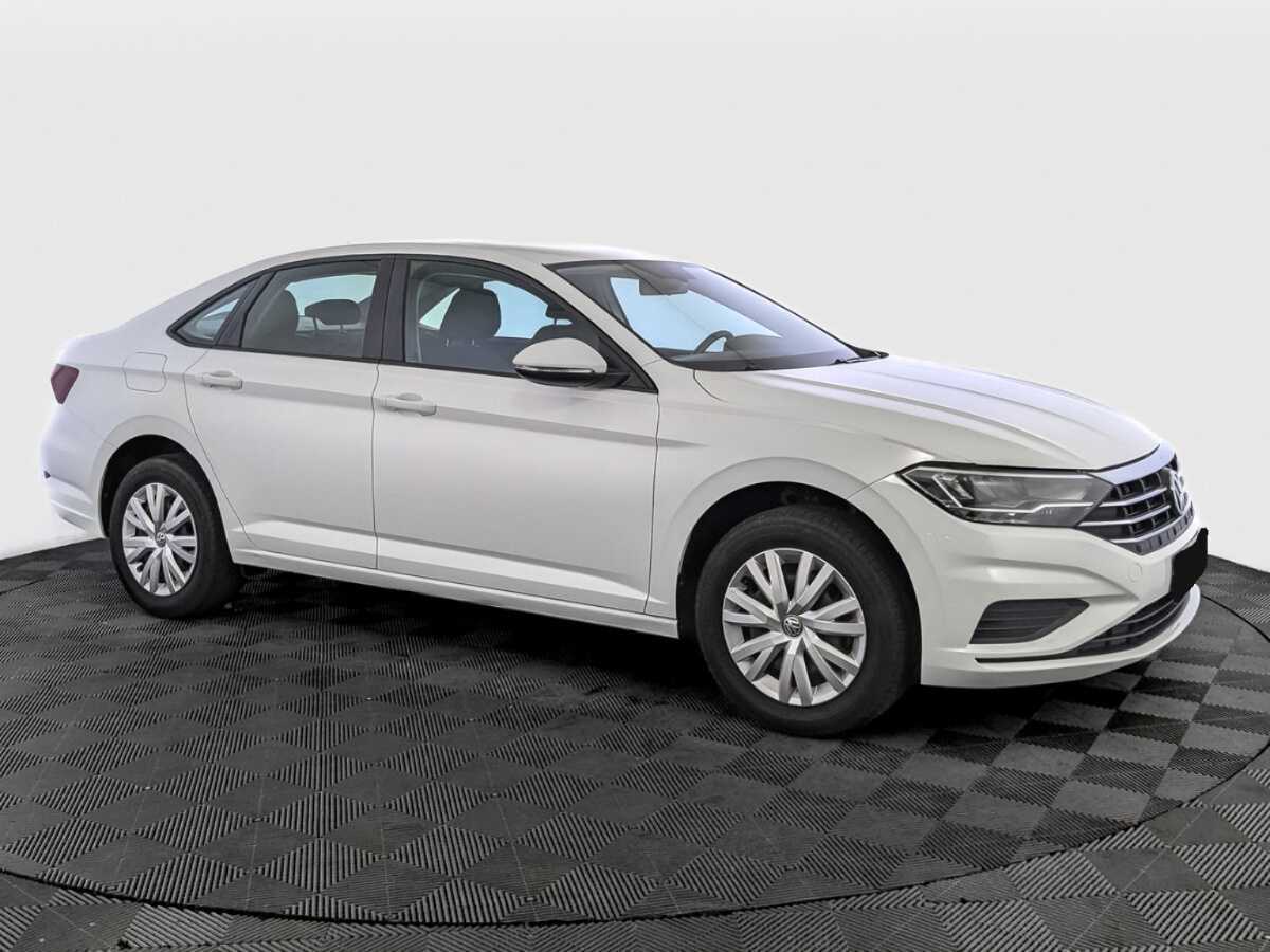 Volkswagen Jetta 2020 года с пробегом. Фото: #2
