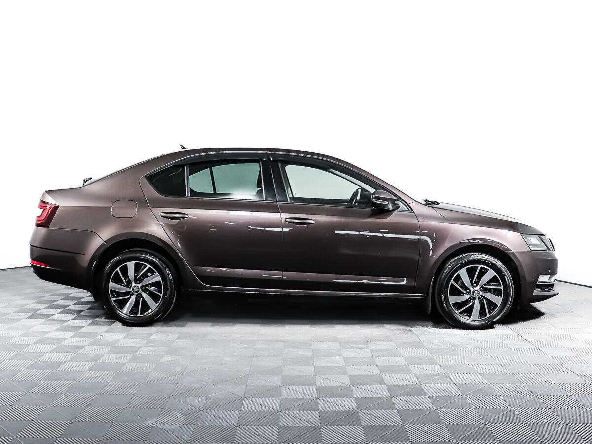 Skoda Octavia 2018 года с пробегом. Фото: #3
